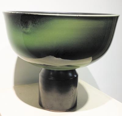 綠多彩釉缽 (2004)